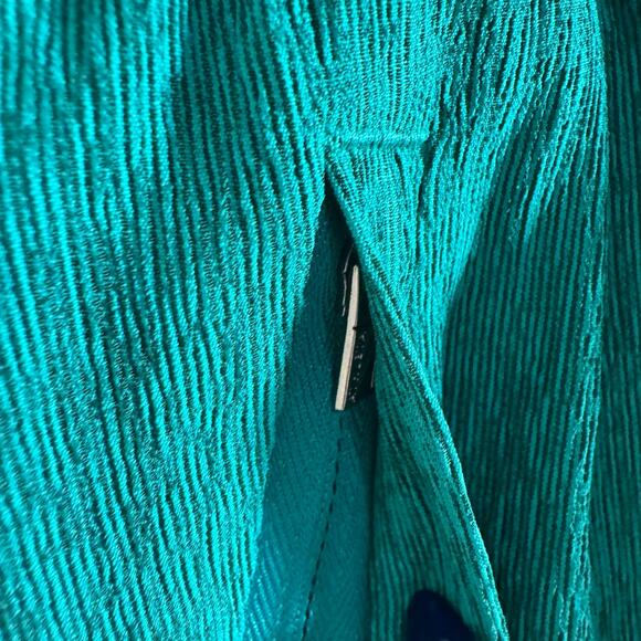 NWT Athleta Green Echo Wide Cropped Trouser Pants Pull On Relaxed Size 10 - Picture 7 of 12